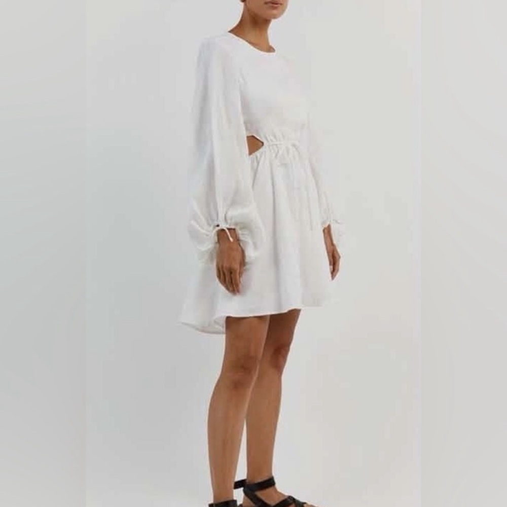 DISSH White Long-Sleeve Cutout Tie-Waist Mini Dress